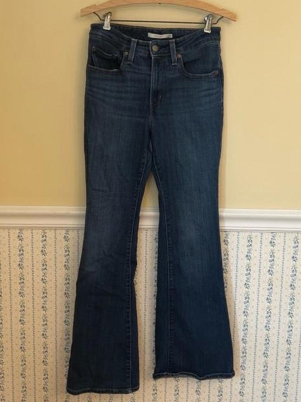 Levi jeans